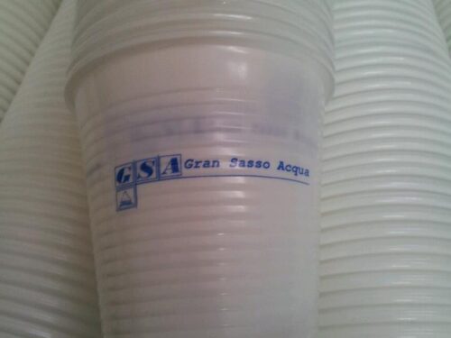 Bicchieri d’acqua monouso personalizzati
